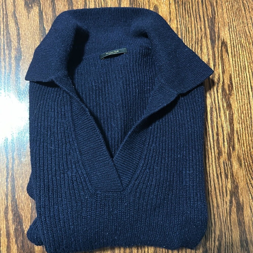 Massimo Dutti Deep Blue V-Neck Sweater